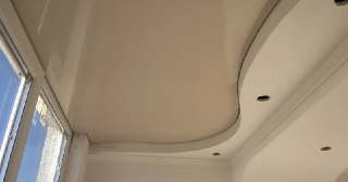 Натяжной потолок на балкон Челябинск, цена 6187 руб.